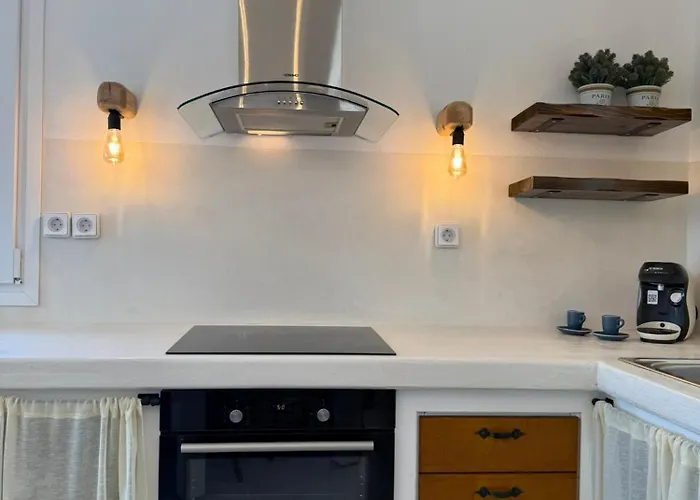 White House Naxos Villa *