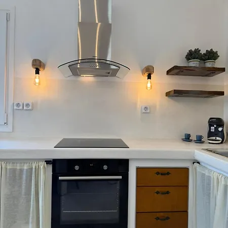 White House Naxos Villa *