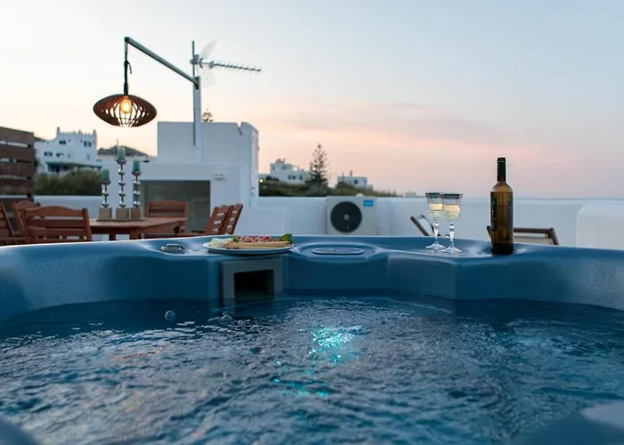 White House Naxos Villa